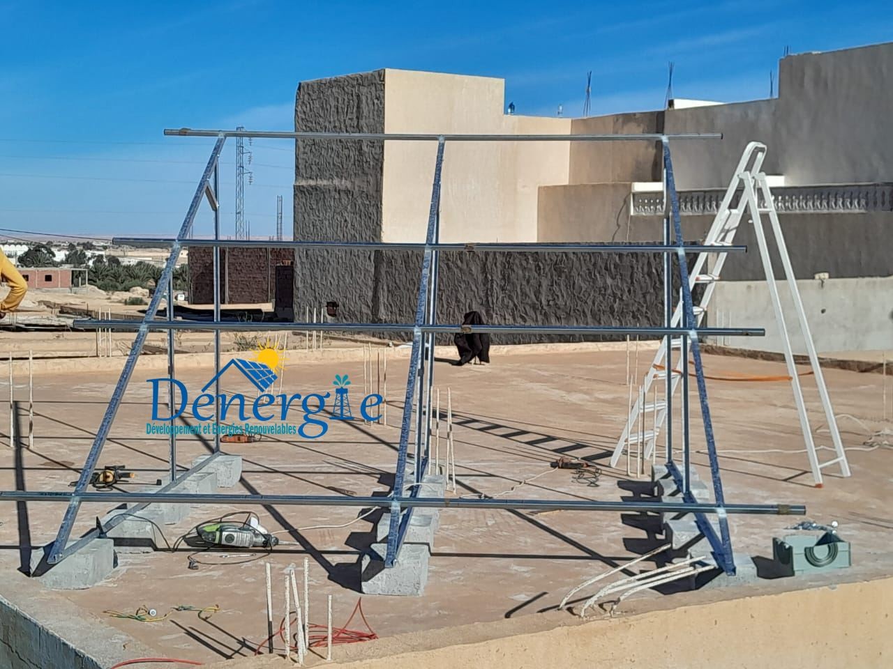 Installation of photovoltaic cells